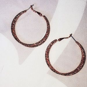 HOOP EARRINGS!